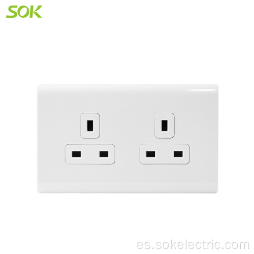 Tomacorrientes de pared británica de alta calidad 2Gang Socket Outlets